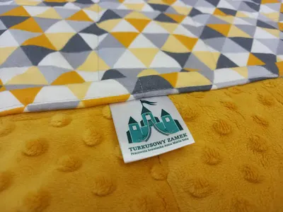 TURKUSOWY ZAMEK usługi krawieckie